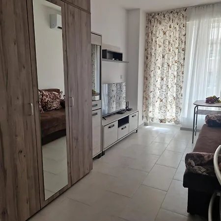 Appartement De Ja Vu 54 *